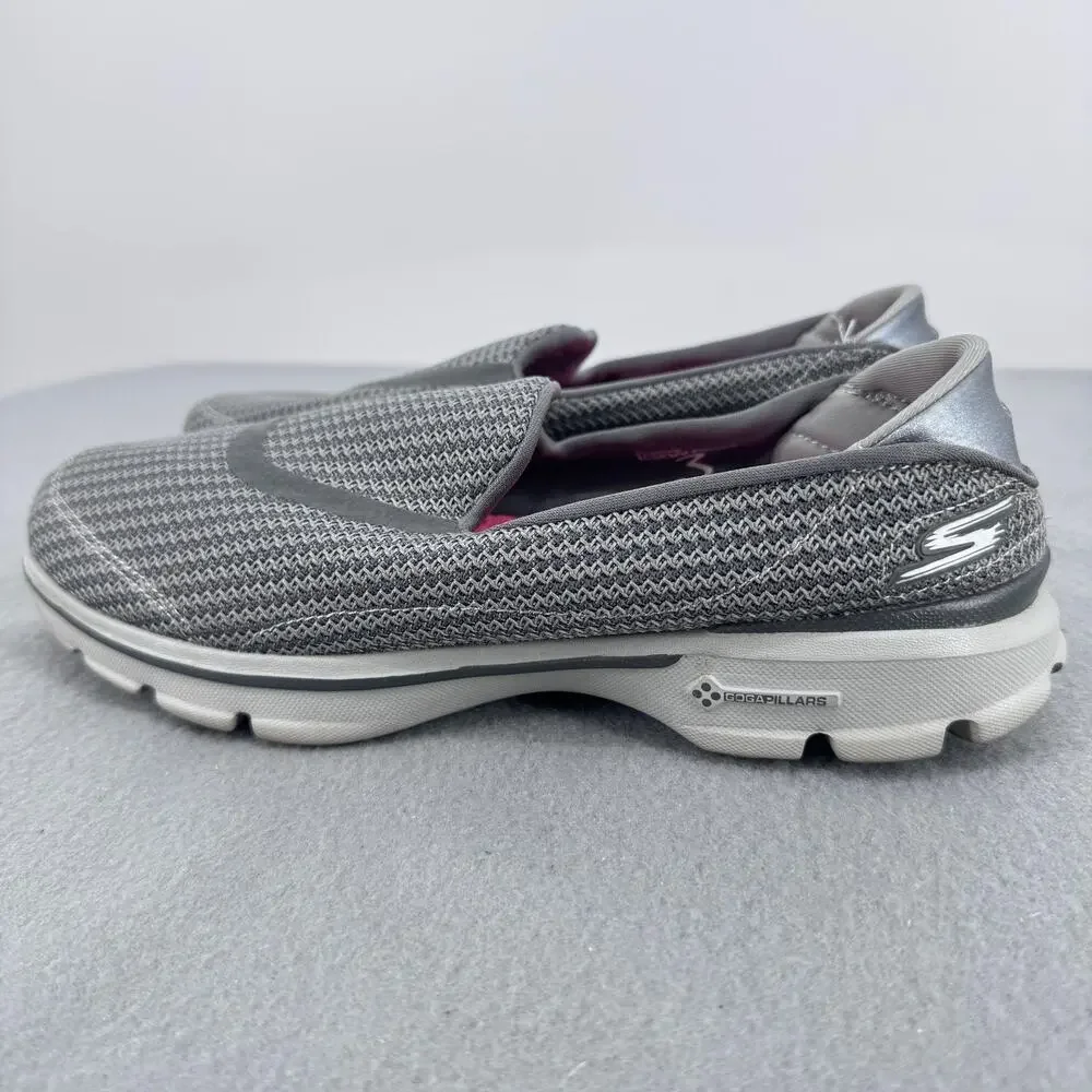 Skechers Go Walk 3‎ Gray Slip On Walking Shoes Womens 7 Goga Mat 13980